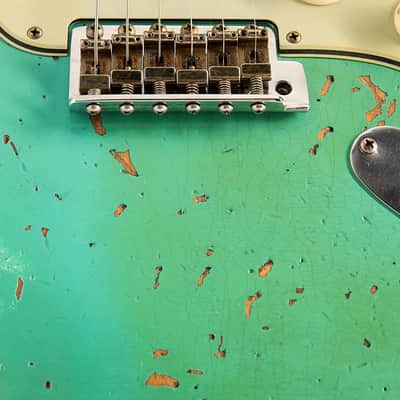 Fender Custom Shop 1960 Dual Mag II Stratocaster Super Heavy Relic Aged Seafoam Green LTD image 12