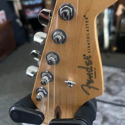 Fender Stratocaster 2017 - Black gloss image 8