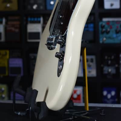 Fender Alternate Reality Series Electric XII with Pau Ferro Fretboard 2019 - Olympic White image 15