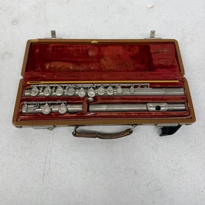 Reynolds The Reynolds Flute Circa late 1940s–early 1950s (serial 34817) - Silver plate image 2