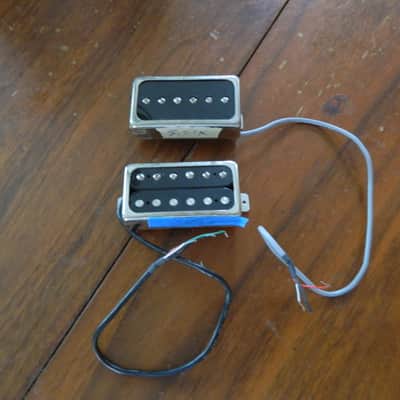 Duesenberg Domino P-90 and GrandVintage 2015 - Nickel image 1