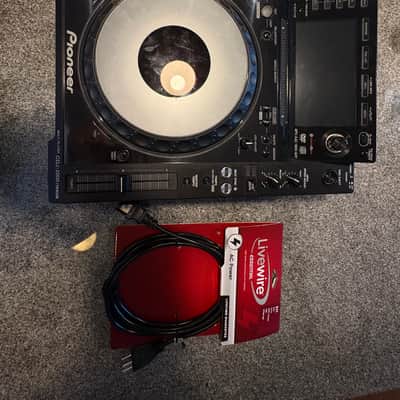 Pioneer CDJ-2000 Nexus 2010s - Black (comes with 8ft power cable) image 1