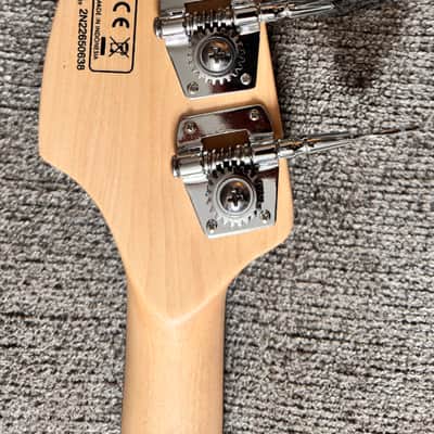 SIRE MARCUS MILLER V3 2ND GENERATION 4-STRING 2020 w/ Upgrades - Sonic Blue image 6