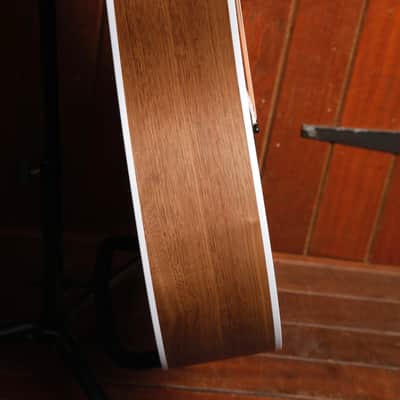 Taylor 210ce Dreadnought Acoustic-Electric Guitar image 9