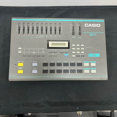 Vintage Casio RZ-1 Digital Sampling Rhythm Composer Drum Machine Made in Japan