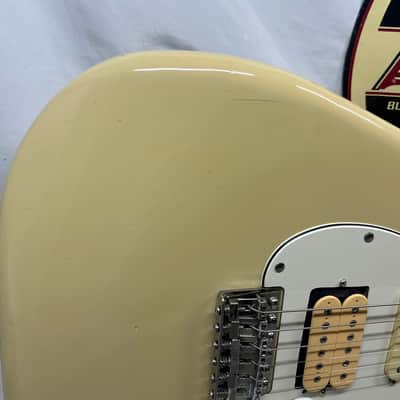 Fernandes FST-60 fst60 S-style Guitar image 5