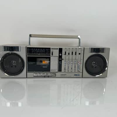 Vintage Toshiba RT-SX3 Boombox Radio Cassette Player Stereo Equalizer Japan image 2