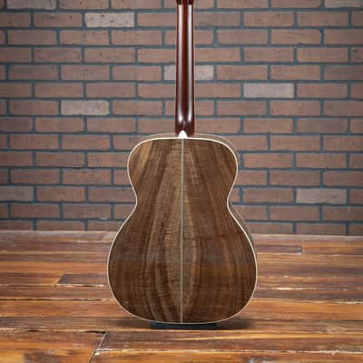 Santa Cruz OM Grand (Walnut/Sitka) image 11