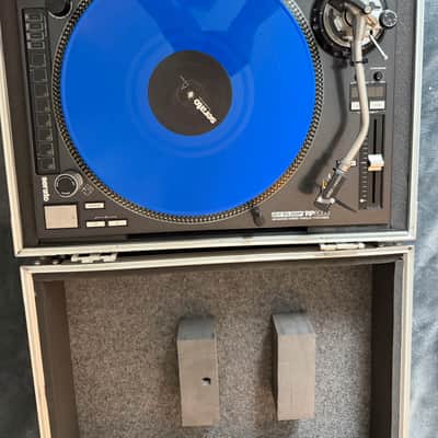 Reloop RP8000 Turntables With Styluses & Flight Cases image 5