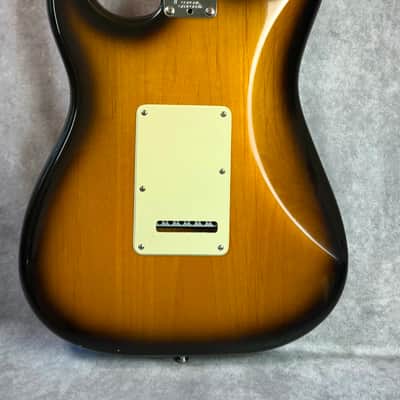 Fender American Deluxe Stratocaster Tobacco Burst w/OHSC 2003 - Tobacco Burst image 9