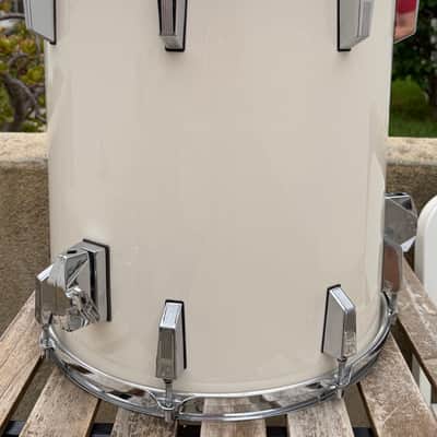 Sonor Lite 16” Floor Tom 1980’s  - White Laquer image 4