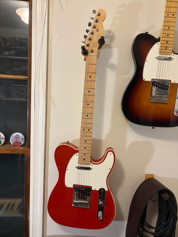 Fender American Telecaster Deluxe with Maple Fretboard