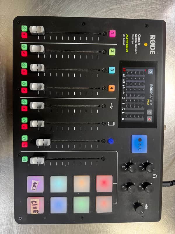 RODE RODECaster Pro Integrated Podcast Production Studio 2018 - Present - Black image 1