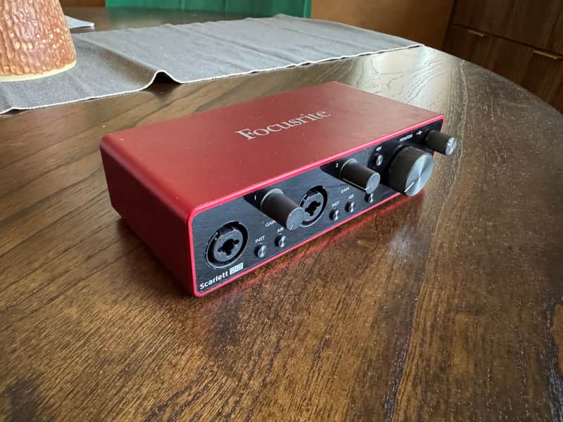 Focusrite Scarlett 2i2 3rd Gen USB Audio Interface 2019 - Present - Red / Black image 1
