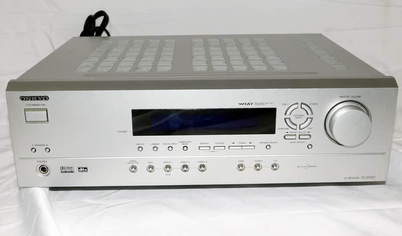 Onkyo TX SR302 receiver image 1