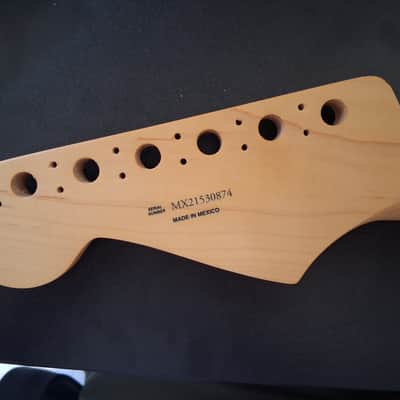 Fender 099-4552-921 Player Stratocaster Neck 2020s - Maple with Blocks image 3
