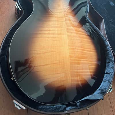 Hofner Contemporary Series Blue Tone Super Luxe E2 (US customers, tax included in shipping cost) 2016 - 2018 - Sunburst bluetone image 8