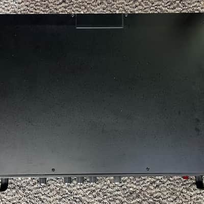 Hartke LH1000 Bass Guitar Amplifier Head - 1000 Watts - Project image 3