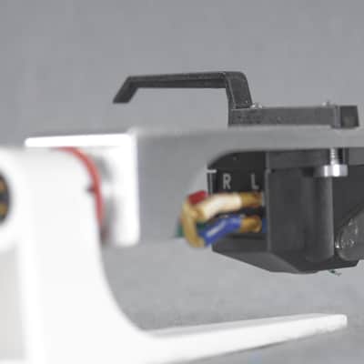 Ortofon MC10  MK II Cartridge W/ Headshell In Excellent Condition image 9