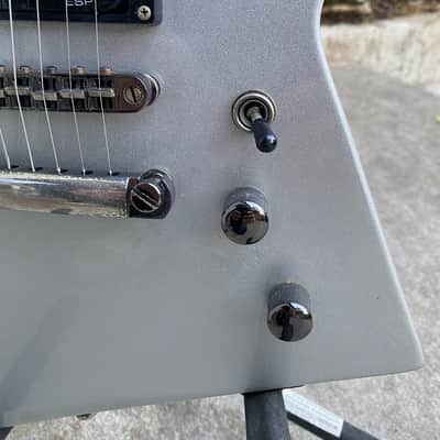 ESP LTD EX-50 2007 - Metallic Silver image 8