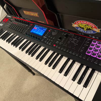 Roland FANTOM-06 61-Key Workstation Keyboard 2022 - Present - Black image 2