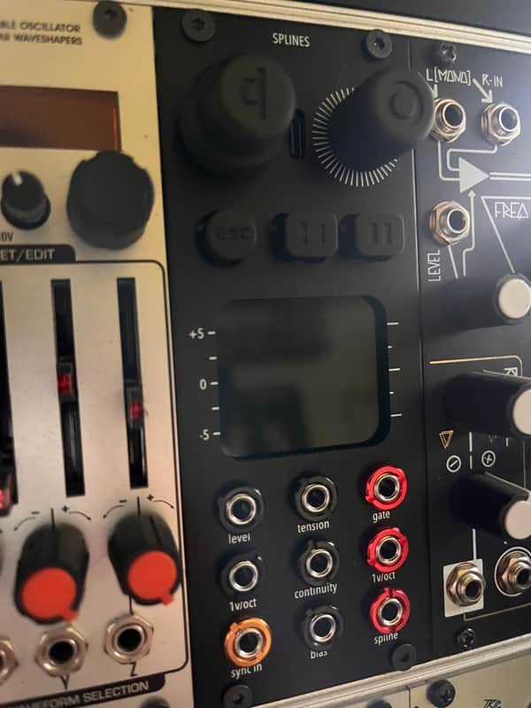 Thorn Audio Splines 2026 - Black image 1