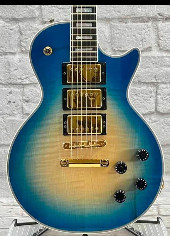 2001 The Heritage H-157 Custom 3-Pickup Neptune Blue Burst image 1