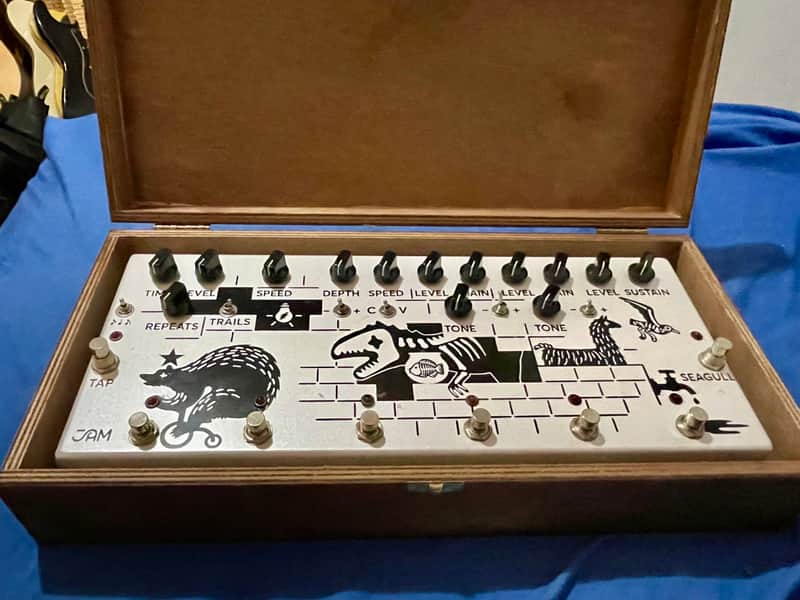 JAM Pedals Pink Flow