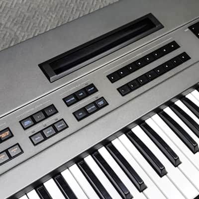 Roland JX10 76 Key✅ Super JX Analog Titan ✅ Ultimate 80s Dual-Engine Power ✅ Fully Checked & Cleaned ✅ Massive Warm Analog Sound ✅ FREE Worldwide Shipping image 3