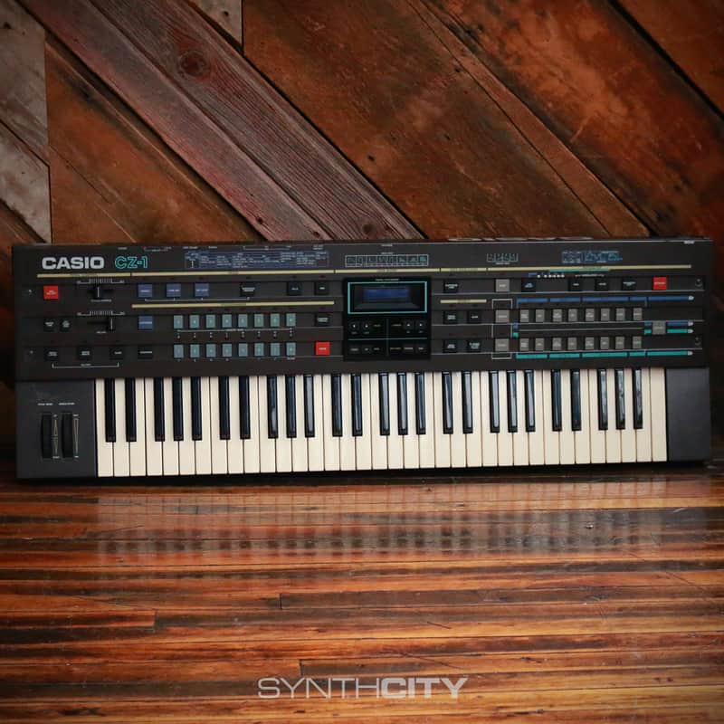 Casio CZ-1 カシオ　シンセサイザー Casio CZ-1 61-Key Synthesizer | Reverb
