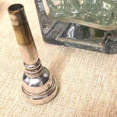 MAKE OFFER RARE SERIES 1 HANDMADE RUDY MUCK CUSHION RIM 16-S 1930'S CORNET MOUTHPIECE ORIG FIN. 95% image 10