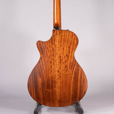 Taylor 322-CE image 4