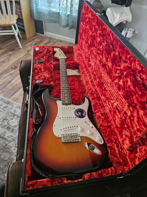 Fender Jimi Hendrix Voodoo Stratocaster with Rosewood Fretboard 1997 - 2000 - 3-Color Sunburst image 1