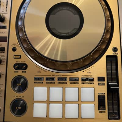 Pioneer DDJ-1000SRT 4-Channel Serato DJ Controller 2020 - GOLD image 3