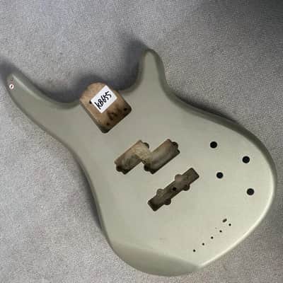 Metallic Silver 4 String Bass Basswood Body image 5