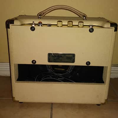 Crate V8 Palomino guitar tube amp image 3