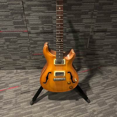 PRS McCarty Hollowbody Spruce electric guitars