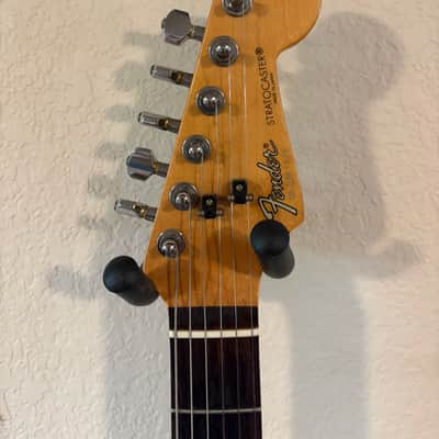 Vintage 1989 MIJ Fender Stratocaster W/ original case image 3