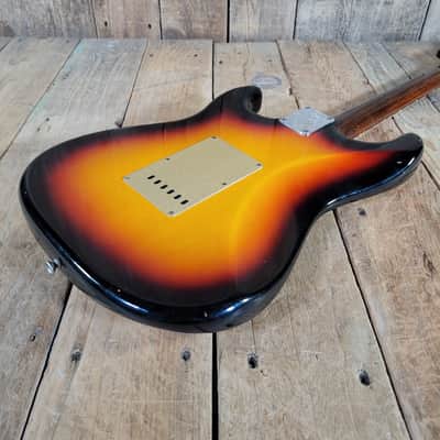 Fender Stratocaster 50's Limited Edition Journeyman Relic Closet Classic 2016 RW Neck - Sunburst image 17