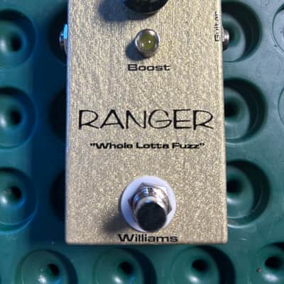 Williams Audio Ranger Range Master with OC44 Mullard Yellow Jacket 2024 - Gold Hammered image 1
