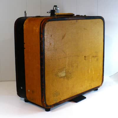 The "Cavanaugh" Suitcase Kick Drum / built by Side Show Drums image 13