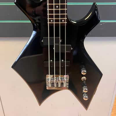 B.C. Rich Platinum Series Warlock Black Bass Guitar w/ Coffin Case image 5