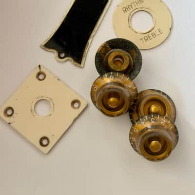 Gibson aged set Top Hat knobs, Jack plate Toggle switch plate and historic truss rod cover, relic, Les Paul Top Hat knobs and jack plate, Les Paul, relic | 59 Parts image 4