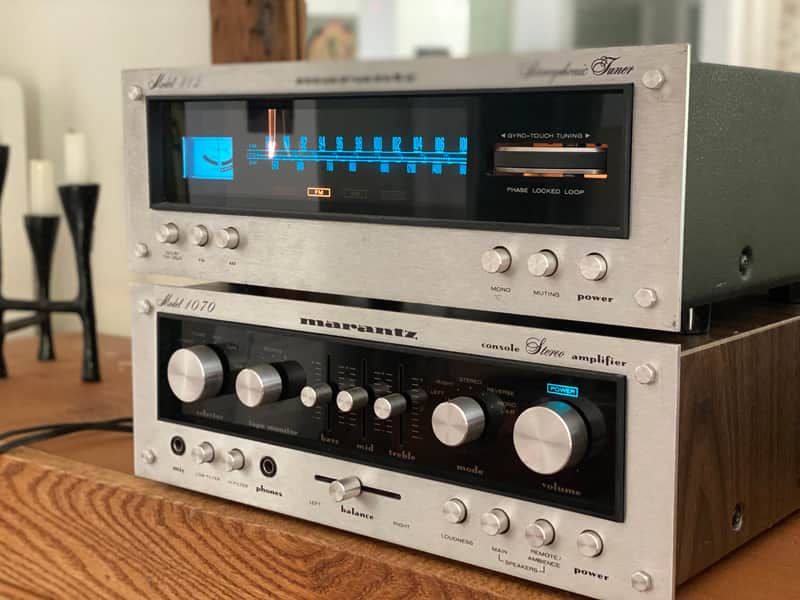 Marantz Model 1070 インテグレーテッドアンプ Marantz 1070 Integrated Amplifier - Superior Vintage Sound | 1974