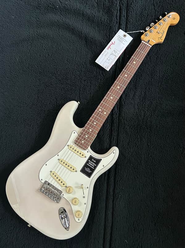 Fender Player II Stratocaster 2024 - White Blonde, Rosewood Fingerboard/ 7lbs. 0.9oz.  #MXS24045422 image 1