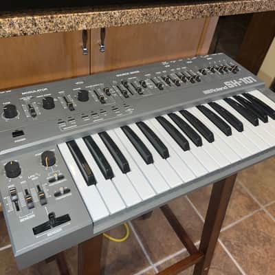 Roland SH-101 32-Key Monophonic Synthesizer 1982 - 1986 - Gray image 6