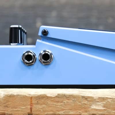 Boss CH-1 Super Chorus Clean Brilliant Sound Classic Boss Chorus Effect Pedal image 6