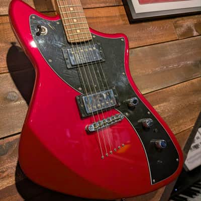 Fender Alternate Reality Series Meteora HH with Pau Ferro Fretboard 2019 - Candy Apple Red image 1