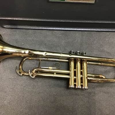 Conn Director Trumpet, USA, Brass with case and mouthpiece Bild 7
