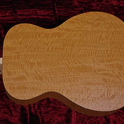Martin Tattoo Limited Edition 46/100 Acoustic Guitar with Hard Case & Strap image 8